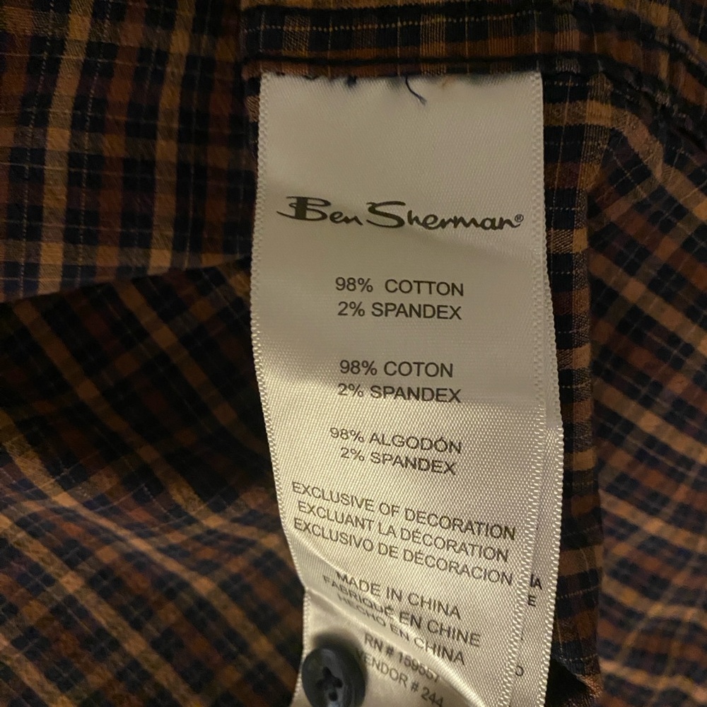 Ben Sherman button down long sleeve shirt - small - Picture 3 of 3